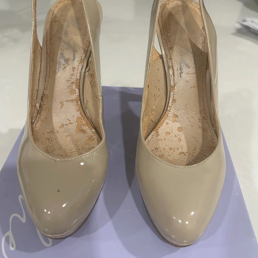 Marc Fisher Beige Women's Pumps